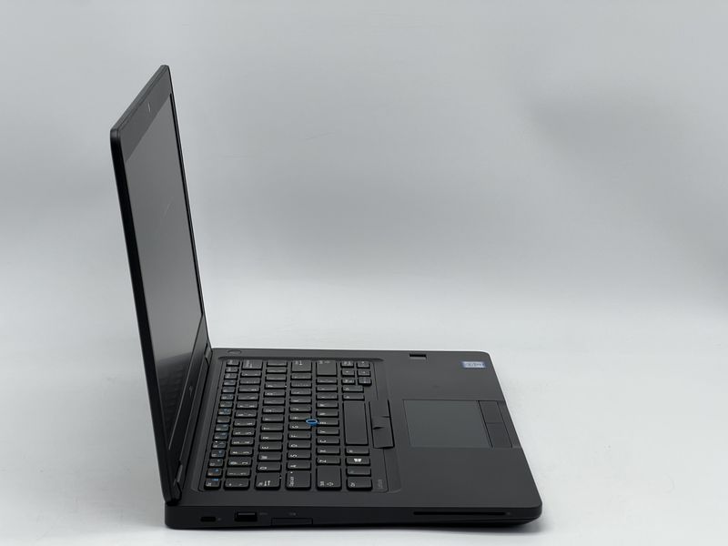 Ноутбук Dell Latitude 5480 / 14 IPS 60Гц 1920x1080 / i5-6300U / RAM 8 GB / SSD 120 GB / Intel HD Graphics 520 / Клас A- / БУ DLLLTTD5480I51208IAM фото від Pixel
