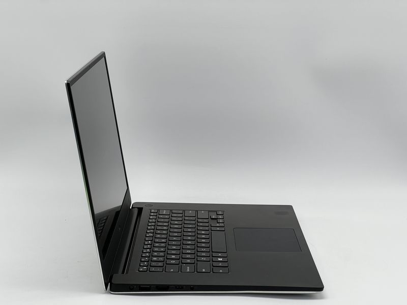 Ноутбук Dell Precision 5540 / 15 IPS 60Гц 1920x1080 / i7-9750H / RAM 16 GB / SSD 480 GB / NVIDIA Quadro T1000 / Клас B / БУ DLLPRCSN5540I7100048016IB фото від Pixel