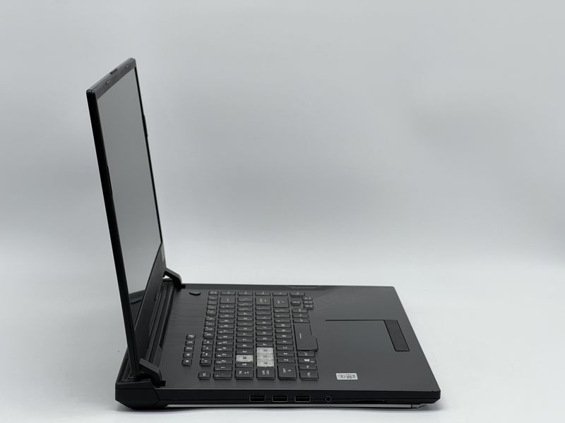 Ноутбук Asus ROG Strix G15 G512LW-XS78 / 15 IPS 144Гц 1920x1080 / i7-10750H / RAM 16 GB / SSD 960 GB / NVIDIA GeForce RTX 2070 / Клас A- / БУ SSRGSTRXG15G512LWXS78I7207096016IAM фото від Pixel