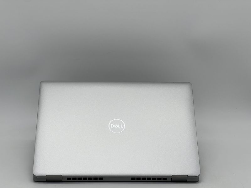 Ноутбук Dell Latitude 5320 / 13 IPS 60Гц 1920x1080 / i7-1185G7 / RAM 16 GB / SSD 240 GB / Intel Iris Xe Graphics / Клас B / БУ DLLLTTD5320I724016IB фото від Pixel