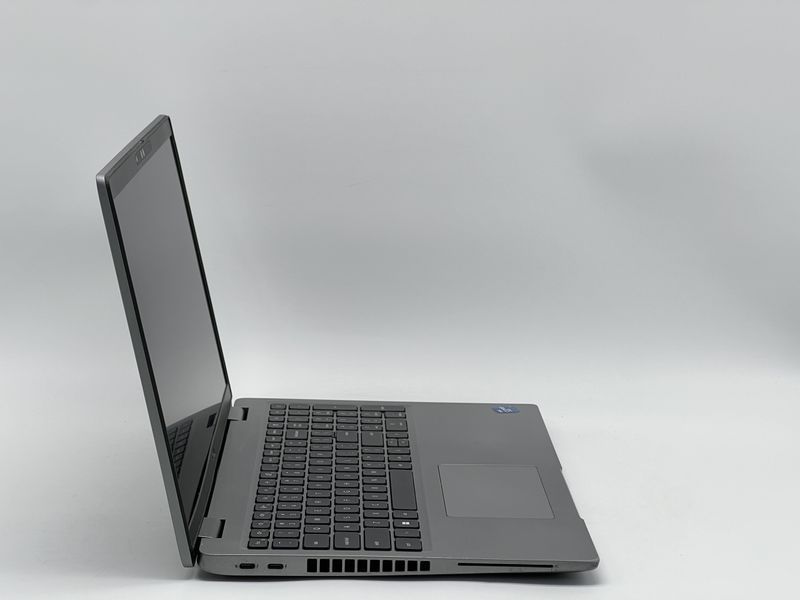 Ноутбук Dell Latitude 5520 / 15 IPS 60Гц 1920x1080 / i7-1185G7 / RAM 8 GB / SSD 480 GB / Intel Iris Xe Graphics / Клас A- / БУ DLLLTTD5520I74808IAM фото від Pixel