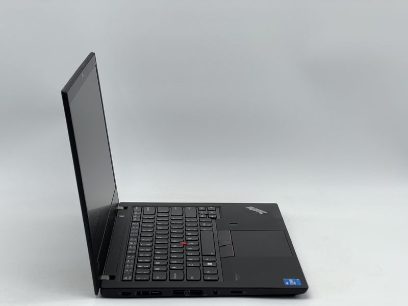 Ноутбук Lenovo ThinkPad T14 Gen 2 / 14 IPS 60Гц 1920x1080 / i5-1145G7 / RAM 16 GB / SSD 240 GB / Intel Iris Xe Graphics / Клас B / БУ LNVTHNKPDT14GN2I524016IB фото від Pixel