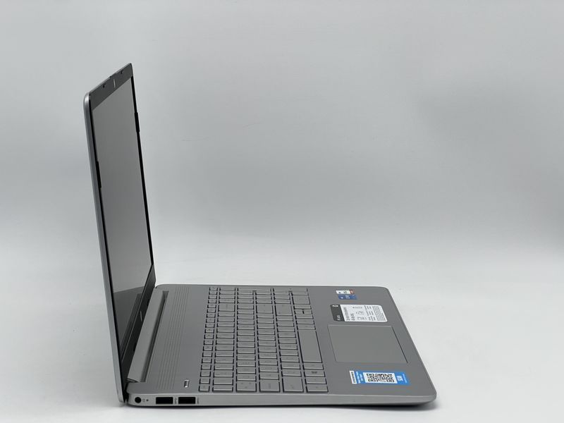 Ноутбук HP 15-dy2045nr / 15 IPS 60Гц 1920x1080 / i5-1135G7 / RAM 16 GB / SSD 240 GB / Intel Iris Xe Graphics / Клас A- / БУ HP15D2045NRI524016IAM фото від Pixel