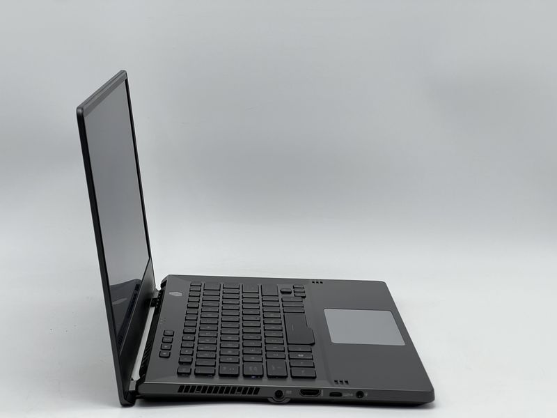 Ноутбук Asus ROG Zephyrus GA401QM / 14 IPS 144Гц 1920x1080 / AMD Ryzen 9 4900HS / RAM 16 GB / SSD 480 GB / NVIDIA GeForce RTX 2060 Max - Q Design / Клас A- / БУ SSRGZPHRSG401QMA206048016IAM фото від Pixel