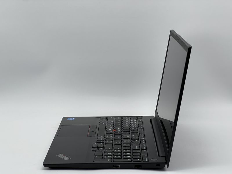 Ноутбук Lenovo ThinkPad E15 Gen 2 / 15 TN 63Гц 1920x1080 / i5-1135G7 / RAM 16 GB / SSD 240 GB / Intel Iris Xe Graphics / Клас B / БУ LNVTHNKPD15GN2I524016TB фото від Pixel