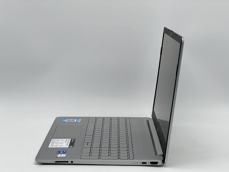 Ноутбук HP 15-dy2045nr / 15 IPS 60Гц 1920x1080 / i5-1135G7 / RAM 16 GB / SSD 240 GB / Intel Iris Xe Graphics / Клас A- / БУ HP15D2045NRI524016IAM фото від Pixel