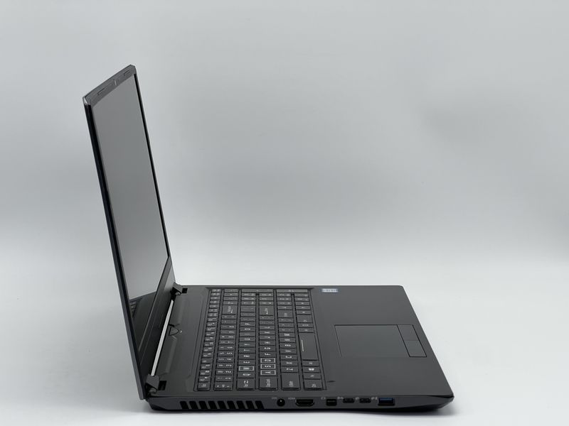 Ноутбук Clevo P960RF / 16 IPS 144Гц 1920x1080 / i7-9750H / RAM 32 GB / SSD 960 GB / NVIDIA GeForce RTX 2070 Max - Q Design / Клас B / БУ CLVP960RFI7207096032IB фото від Pixel