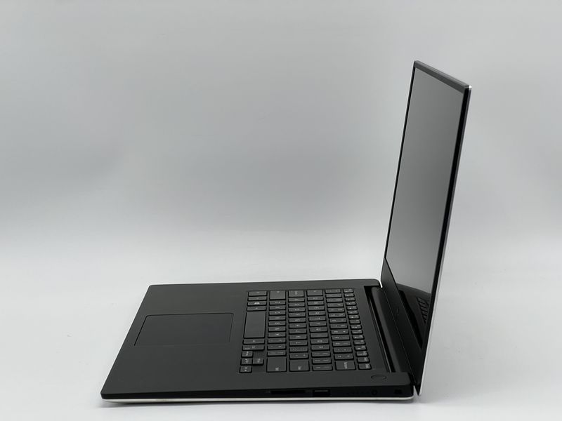 Ноутбук Dell Precision 5530 / 15 IPS 60Гц 1920x1080 / i7-8850H / RAM 16 GB / SSD 960 GB / NVIDIA Quadro P1000 / Клас A- / БУ DLLPRCSN5530I7100096016IAM фото від Pixel