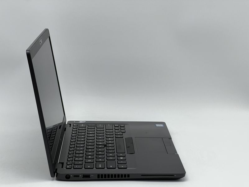Ноутбук Dell Latitude 5400 / 14 IPS 60Гц 1920x1080 / i7-8665U / RAM 16 GB / SSD 240 GB / Intel UHD 620 / Клас A- / БУ DLLLTTD5400I724016IAM фото від Pixel