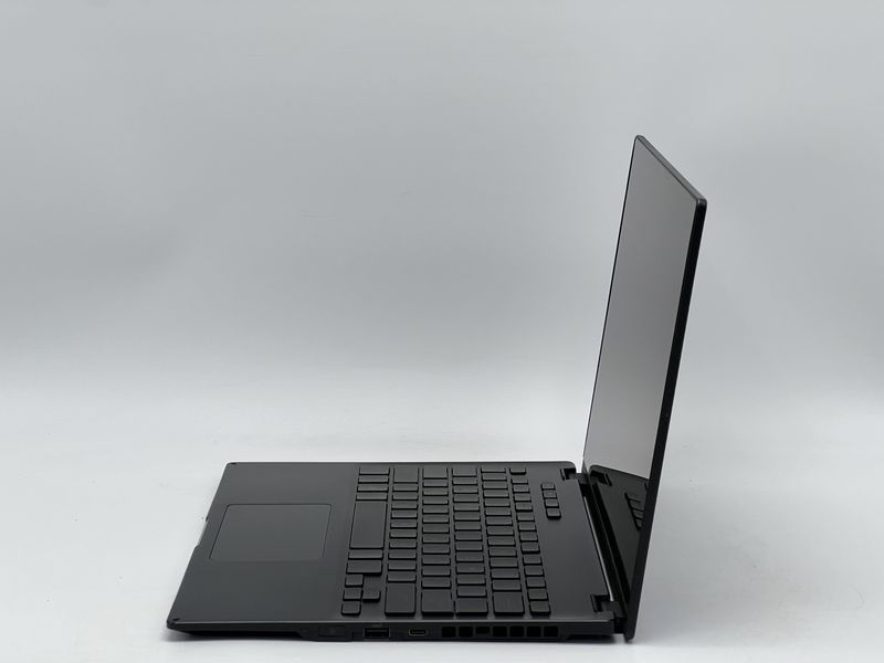 Трансформер Asus Rog Flow X13 GV301QH-XS98-B / 13 IPS 60Гц 3840x2400 Touch / AMD Ryzen 9 5980HS / RAM 32 GB / SSD 960 GB / NVIDIA GeForce GTX 1650 Max-Q / Клас A- / БУ SSRGFLWX13GV301QHXS98BA165096032IAM фото від Pixel