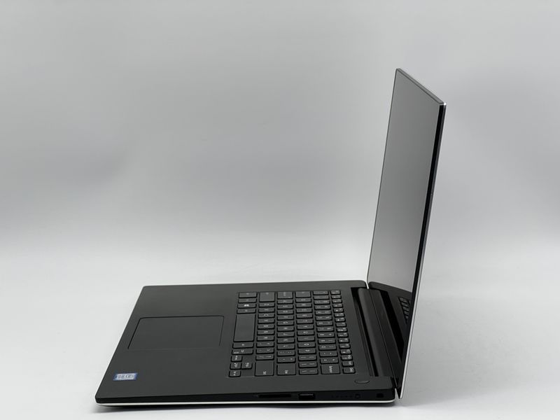 Ноутбук Dell Precision 5540 / 15 IPS 60Гц 3840x2160 Touch / i7-9750H / RAM 16 GB / SSD 480 GB / NVIDIA Quadro T1000 / Клас A- / БУ DLLPRCSN5540I7100048016IAM фото від Pixel